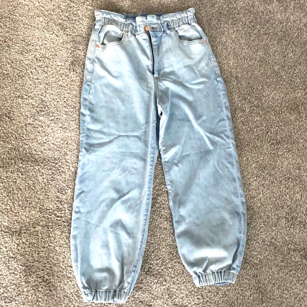 Baggy jeans